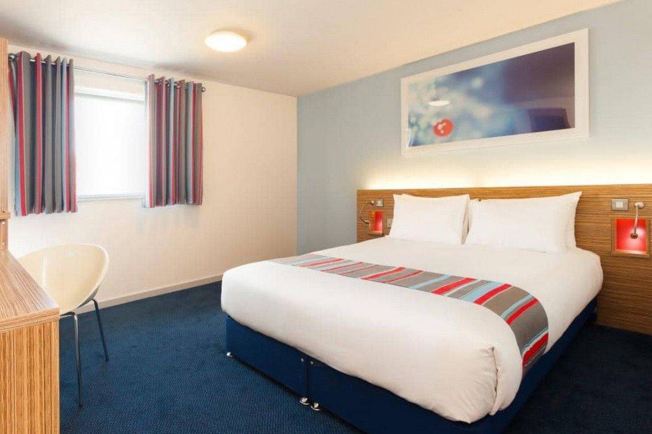 Travelodge London Teddington Exteriér fotografie